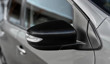 Nissan Pulsar Black Edition