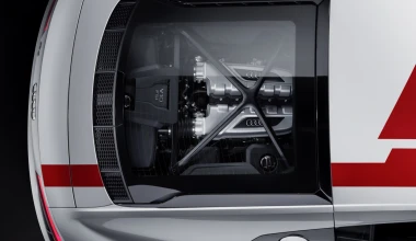 Επίσημα το νέο πισωκίνητο Audi R8