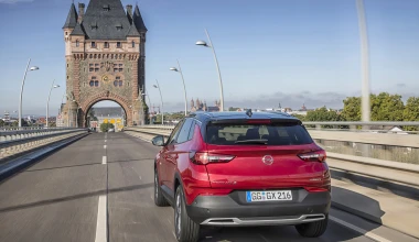 Οδηγούμε το νέο Opel Grandland X