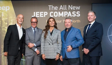 Όλα τα φώτα πάνω στο νέο Jeep Compass