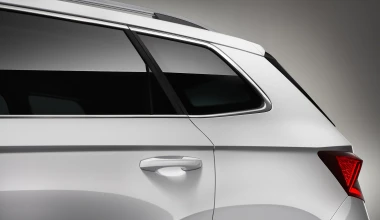 ΟΔΗΓΟΥΜΕ τα νέα Skoda Karoq 1.0 TSI, 1.5 TSI & 1.6 TDI