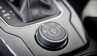 ΟΔΗΓΟΥΜΕ το νέο Volkswagen T-Roc