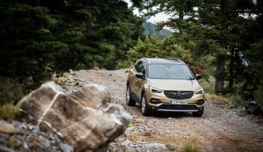 ΟΔΗΓΟΥΜΕ το νέο Opel Grandland X στην Ελλάδα