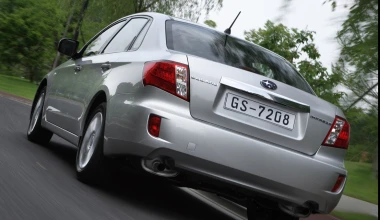 Subaru Impreza 1.5 SJ sedan