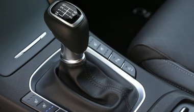 Νέο Hyundai i30 με κορυφαίο πακέτο ασφάλειας S-10