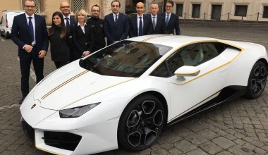 Πουλήθηκε η Lamborghini του... Πάπα
