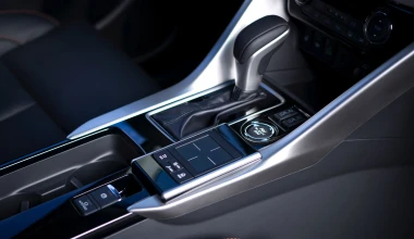 ΟΔΗΓΟΥΜΕ το νέο Mitsubishi Eclipse Cross