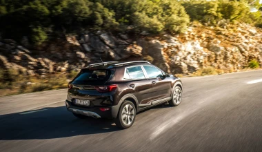 Οδηγούμε το νέο Kia Stonic 1.2 στην Αθήνα
