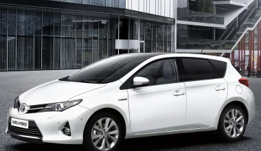 22 οικογενειακά με κατανάλωση 4,0 lt/100 km και κάτω