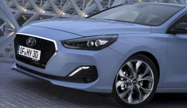 ΠΡΩΤΗ ΟΔΗΓΗΣΗ: Nέο Hyundai i30 Fastback