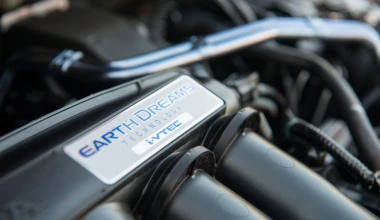 ΟΔΗΓΟΥΜΕ το νέο Honda Jazz 1.5 i-VTEC