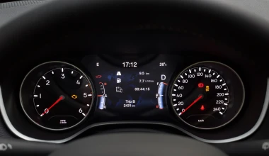 ΝΕΟ JEEP COMPASS. Απελευθέρωση!