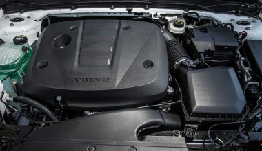 ΟΔΗΓΟΥΜΕ στην Ελλάδα το νέο Volvo XC40