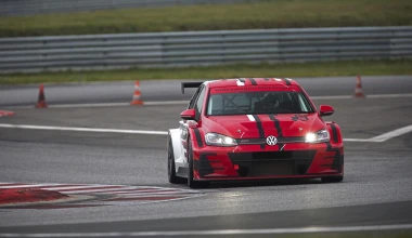 ΠΡΩΤΗ ΟΔΗΓΗΣΗ: VW GTI Performance Days