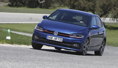 ΠΡΩΤΗ ΟΔΗΓΗΣΗ: VW GTI Performance Days