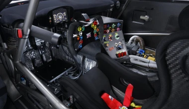 470.000 ευρώ για το αγωνιστικό Nissan GT-R