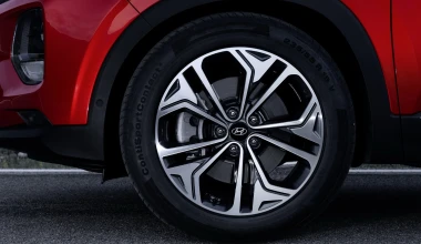 ΟΔΗΓΟΥΜΕ το νέο Hyundai Santa Fe