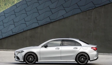 Αυτή είναι η νέα A-Class Sedan (vid)