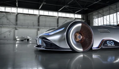 Το ασημένιο βέλος της Mercedes-Benz