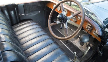 Και όμως είναι εσωτερικό αυτοκινήτου!