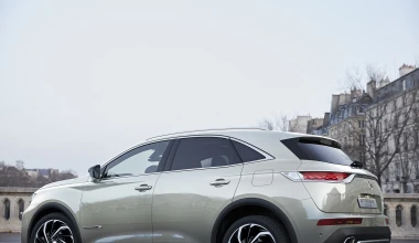 Νέο DS 7 Crossback E-Tense με 300 ίππους