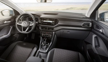 Volkswagen T-Cross: Στιλ και τεχνολογία από το μικρό SUV (vid)