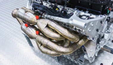 Το V12 μοτέρ της Aston Martin Valkyrie (video)