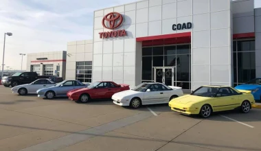 Κάποιος έδωσε μια συλλογή MR2 1ης γενιάς για ένα MX-5