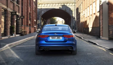 Ανανεώθηκε η Jaguar XE