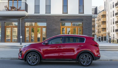 ΝΕΟ KIA SPORTAGE. ΞΕΧΩΡΙΖΕΙ.