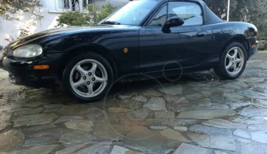 5 μεταχειρισμένα 2θέσια roadster έως 4.000 ευρώ