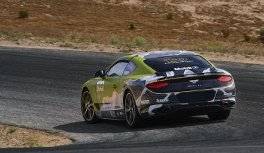 Μια Bentley Continental GT 