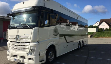 Απίστευτα τροχόσπιτα με… γκαράζ (φωτογραφίες)