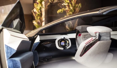 “Τετ-α-τετ” της Aston Martin Rapid E με το πρωτότυπο Lagonda Vision