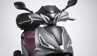 Kymco People-S 300i με σύστημα πολυμέσων Noodoe