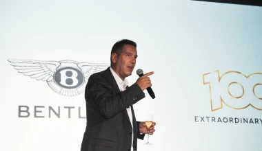 Μία Bentley Continental GT W12 Convertible στις Σπέτσες