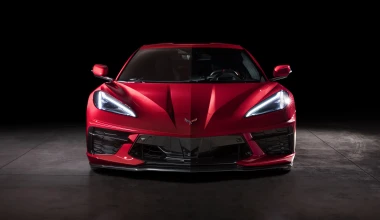 Η πρώτη κεντρομήχανη Corvette! (vid)