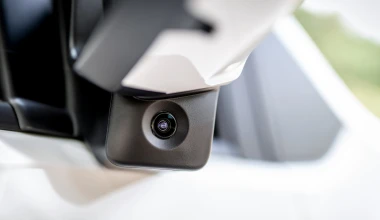 Κάμερες παντού: Περιμετρική όραση για τον οδηγό του Opel Combo Cargo