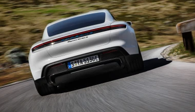 Taycan: Το ηλεκτρικό, τετράθυρο, supercar της Porsche (vid)