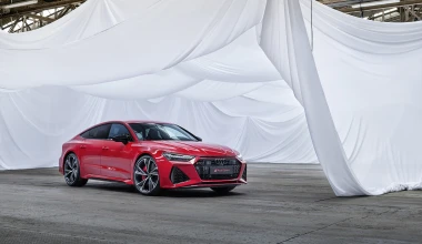 Το ολοκαίνουριο Audi RS 7 Sportback με τελική 305 km/h!