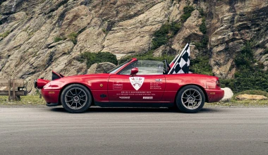 Mazda MX-5 πρώτης γενιάς καταρρίπτει