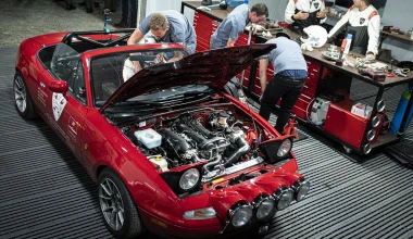 Mazda MX-5 πρώτης γενιάς καταρρίπτει