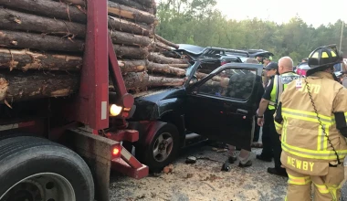 Και όμως ο οδηγός βγήκε ζωντανός!