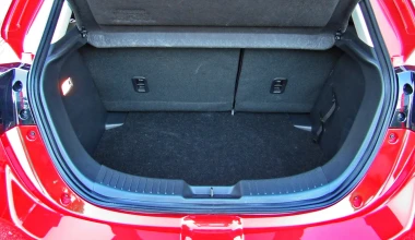 Δοκιμή Mazda2 1.5 90 PS. Zoom Zoom