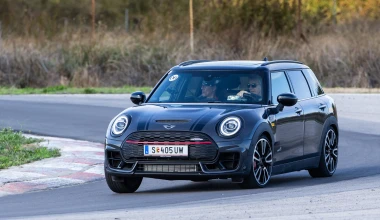 Τα MINI John Cooper Works στην πίστα των Μεγάρων
