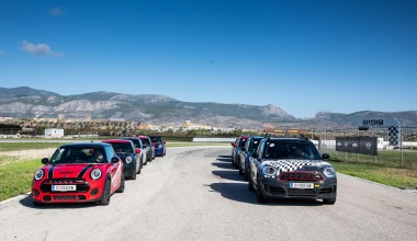 Τα MINI John Cooper Works στην πίστα των Μεγάρων