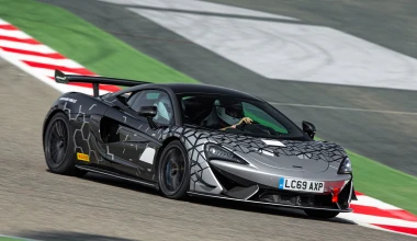 Μία αγωνιστική McLaren για το δρόμο