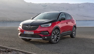 Οδηγούμε το Opel Grandland X Hybrid4 - Ορόσημο
