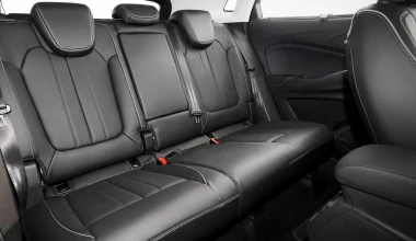 Οδηγούμε το Opel Grandland X Hybrid4 - Ορόσημο