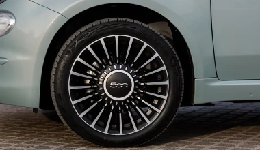 Πώς μπορείς να πάρεις το καλύτερο από τα υβριδικά FIAT Panda & 500